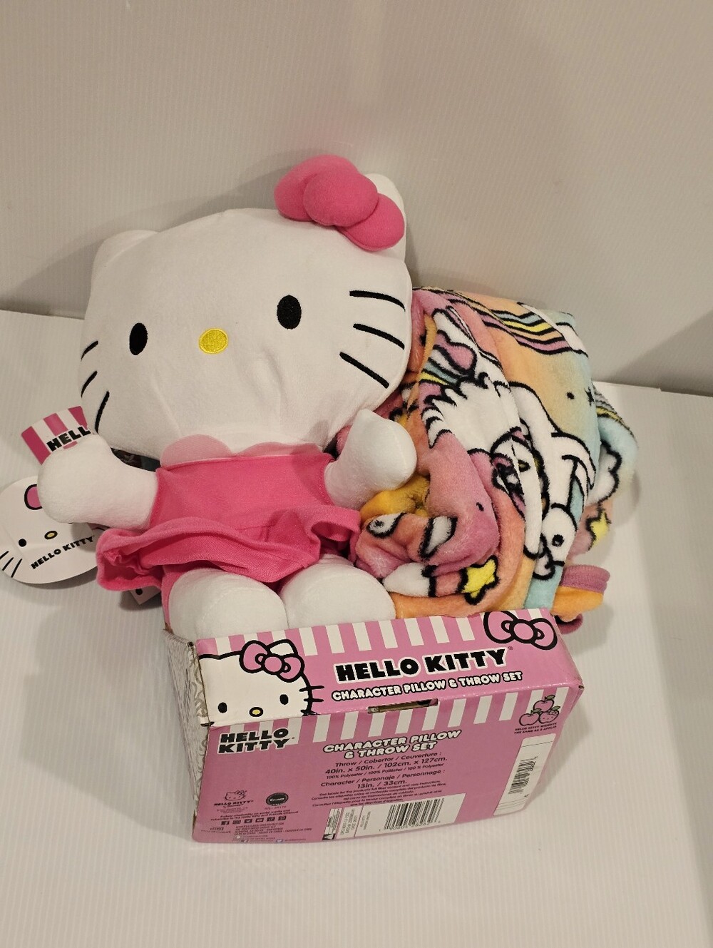 Hello Kitty Character Pillow and Throw Blanket Set New